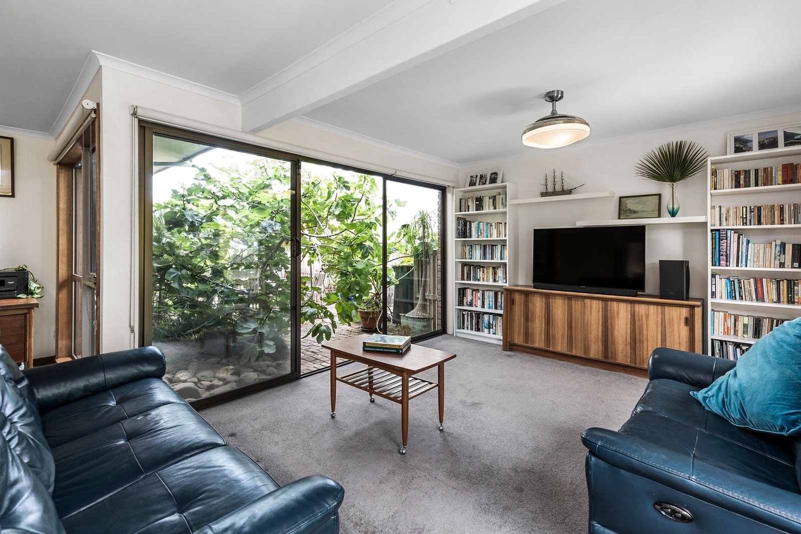 Property Gallery Thumbnail 3