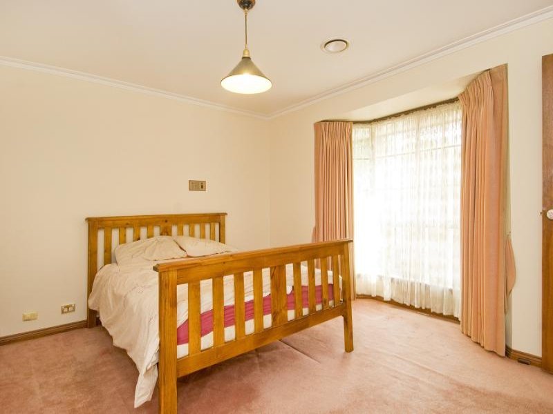 9 Fisher Avenue, Belmont image 8