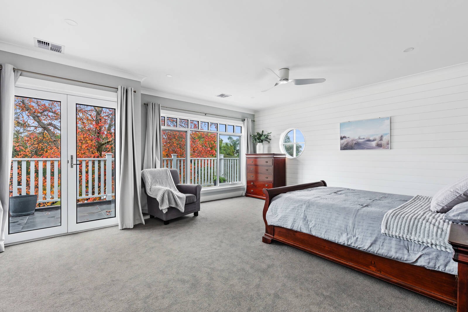 Property Gallery Thumbnail 8