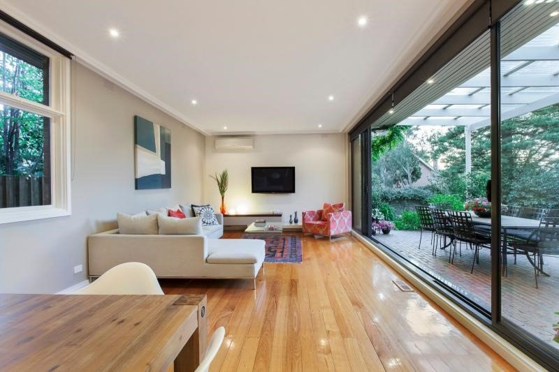 9 Florence Avenue, Kew image 4