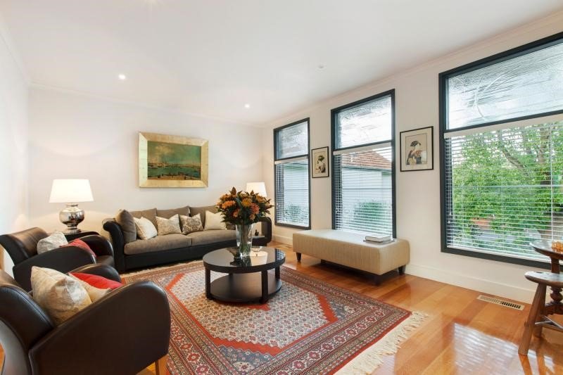 9 Florence Avenue, Kew image 5
