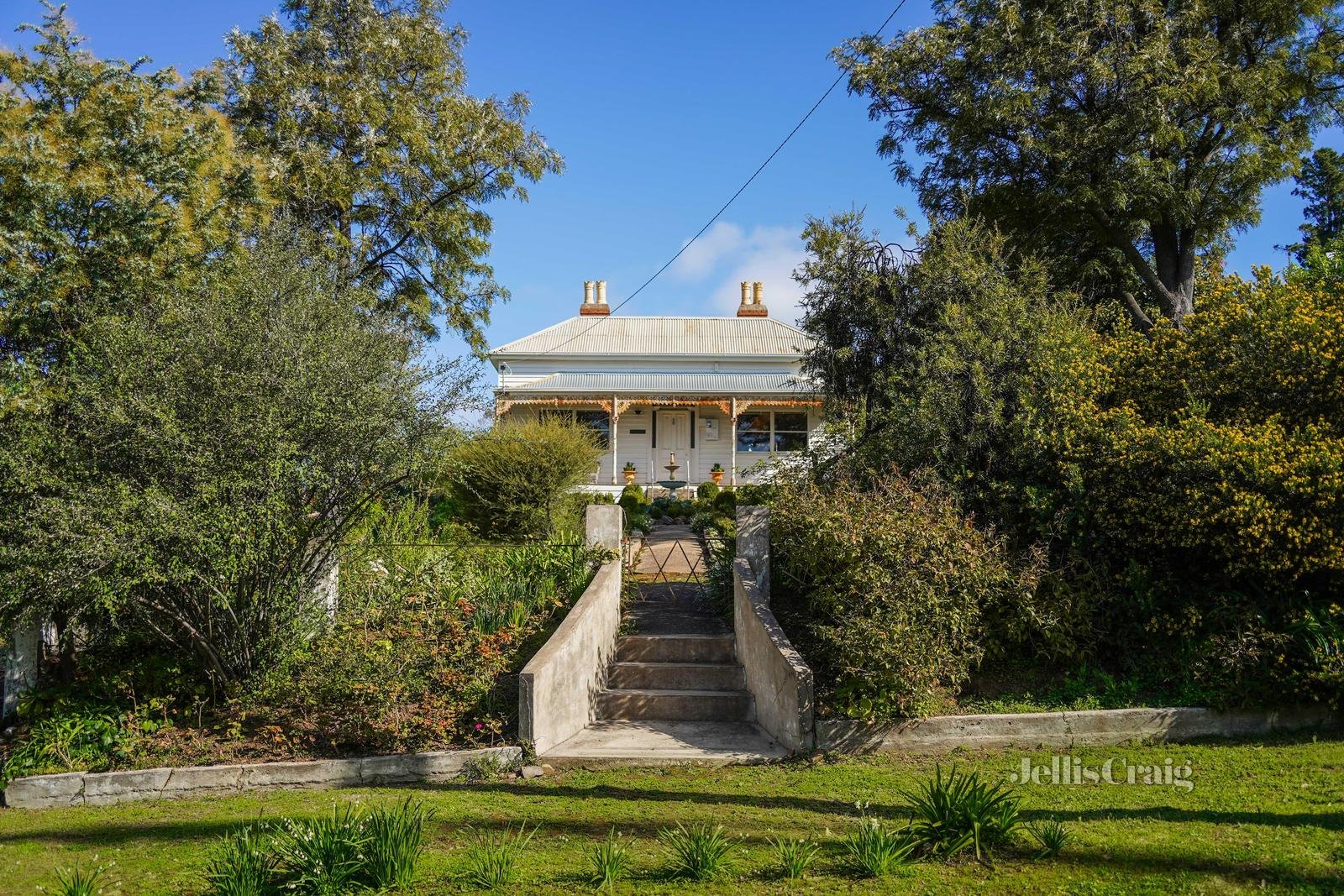 9 Fountain Street, Maldon image 1