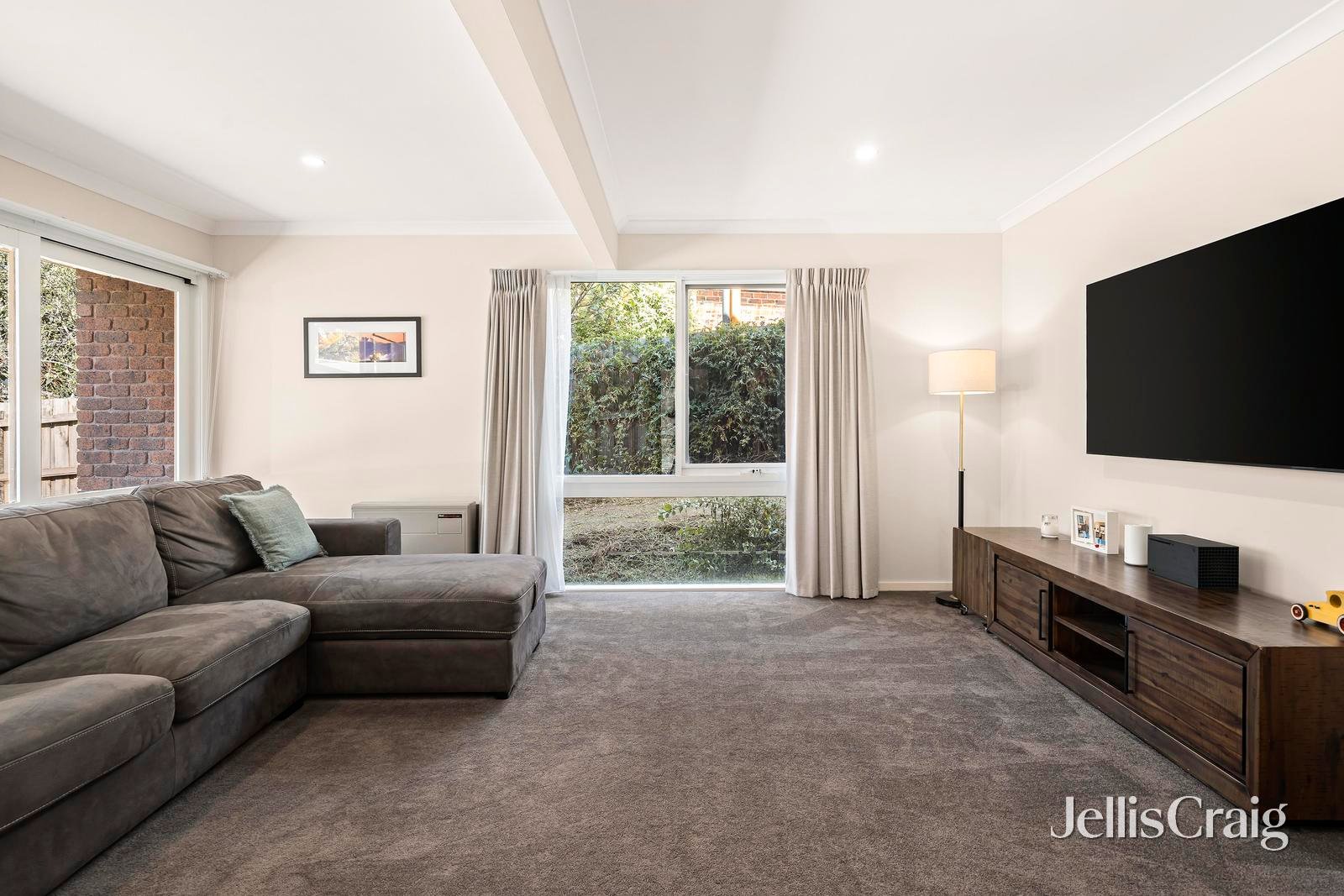 9 French Street, Croydon image 2