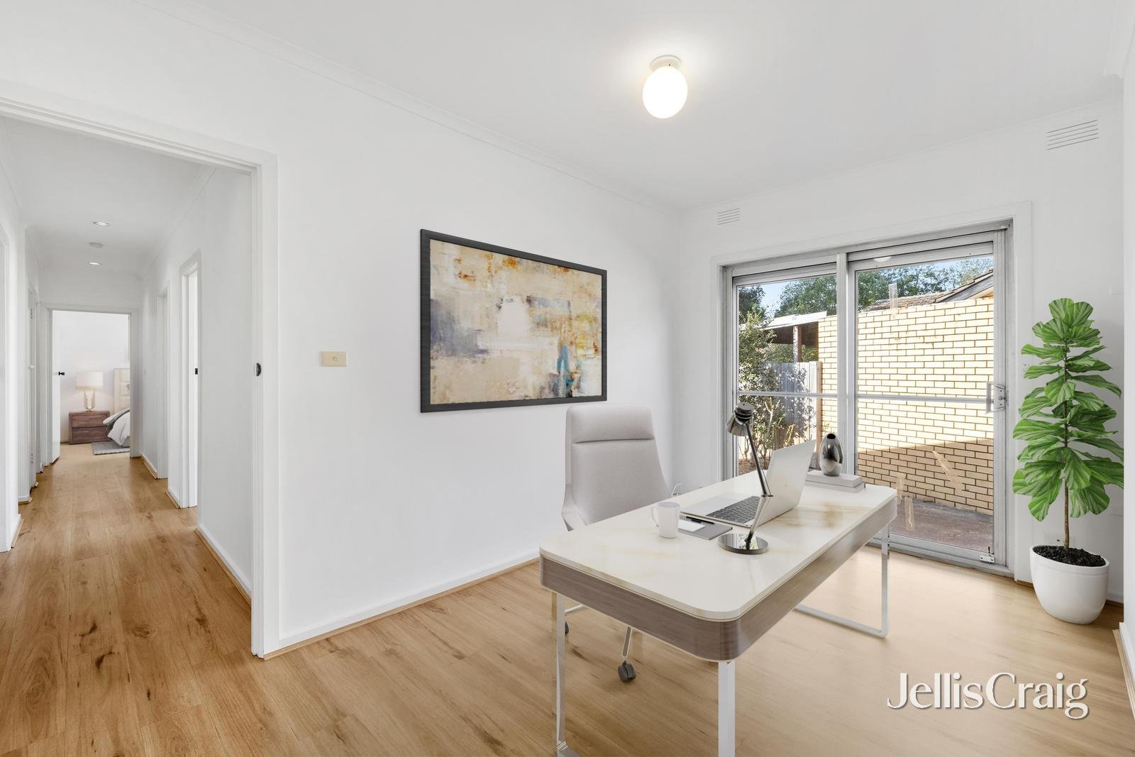 9 Garwain Parade, Glen&nbsp;Waverley image 5