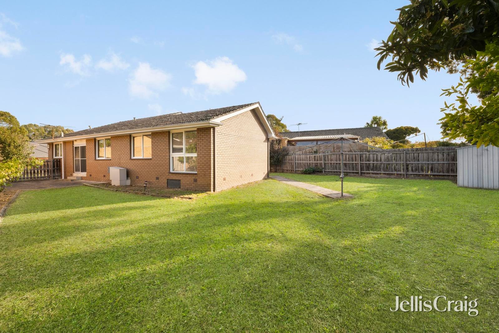 9 Garwain Parade, Glen&nbsp;Waverley image 10