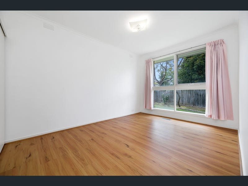 9 Garwain Parade, Glen&nbsp;Waverley image 10