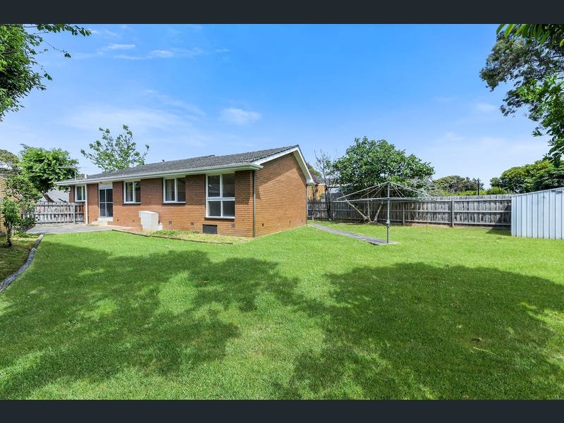 9 Garwain Parade, Glen&nbsp;Waverley image 12