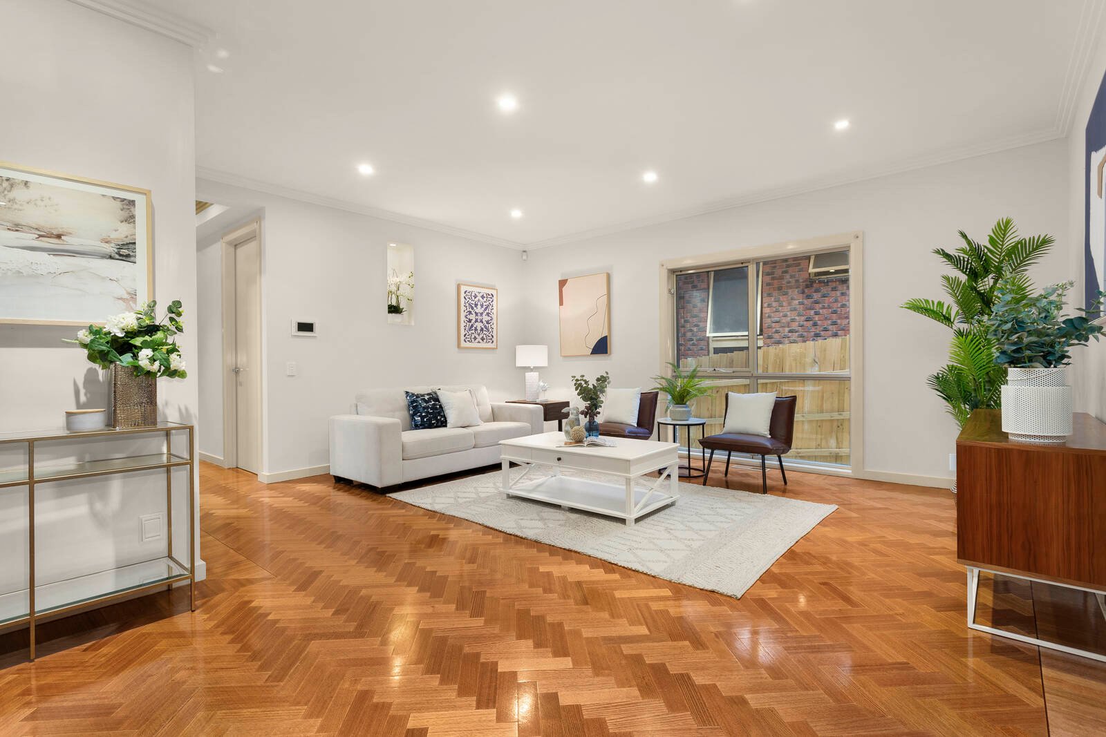 Property Gallery Thumbnail 2