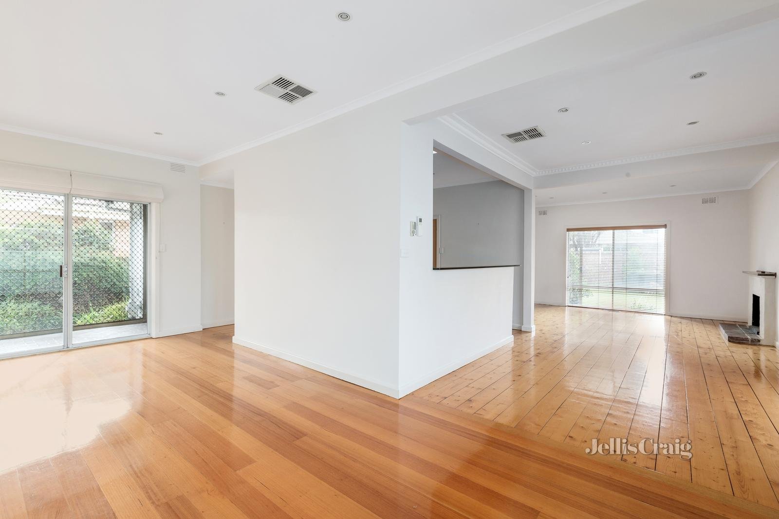 9 Geel Street, Bentleigh image 3