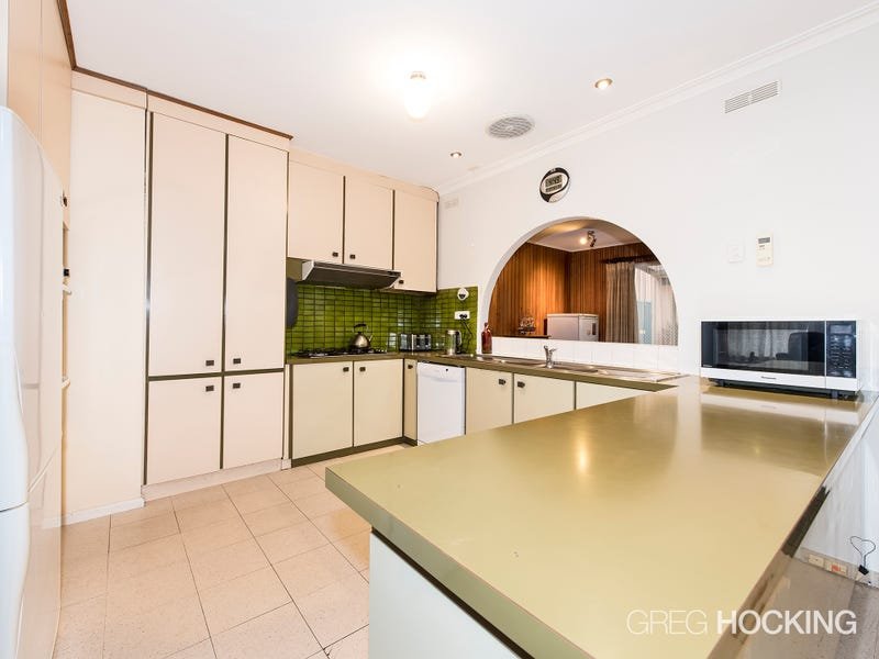 9 Ginifer Avenue, Altona North image 7