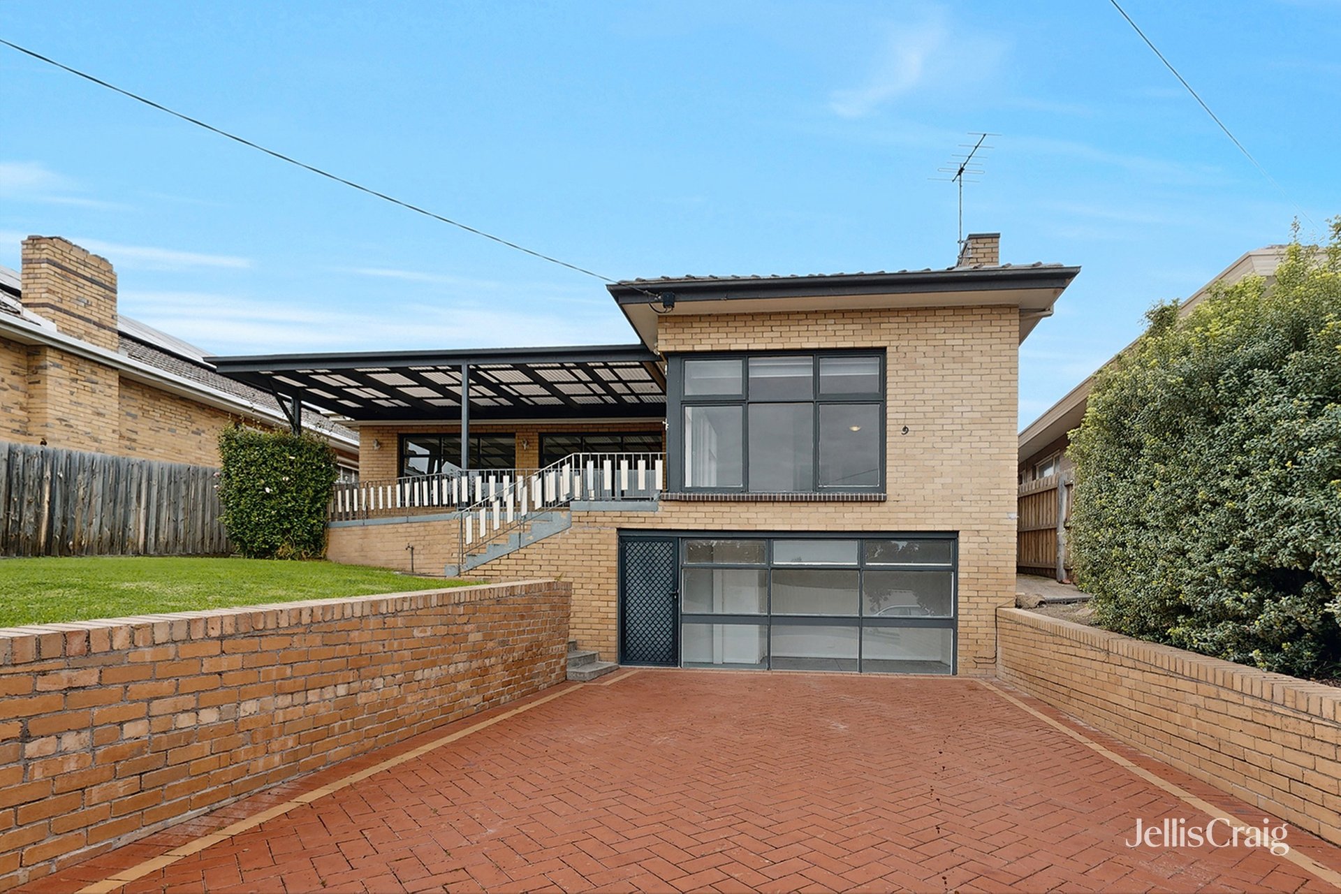 9 Glencara Street, Avondale&nbsp;Heights image 1