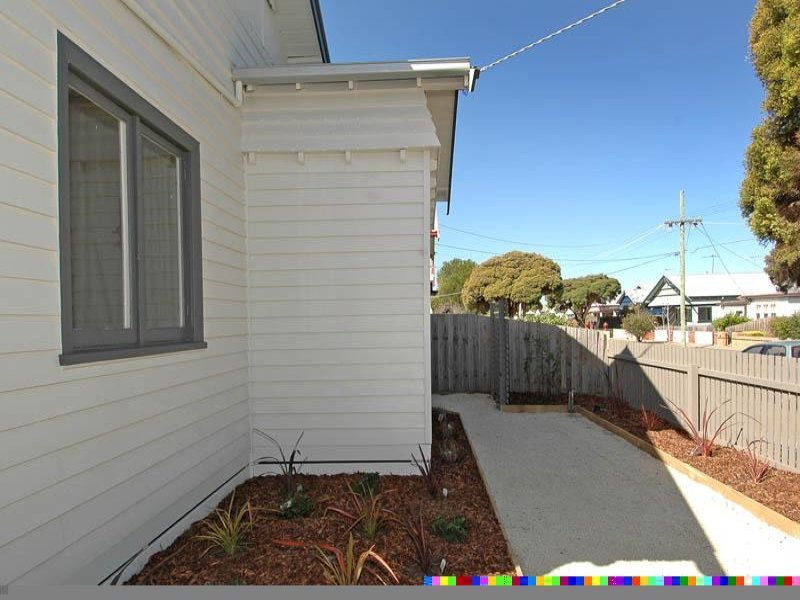 9 Grey Street, East Geelong image 7