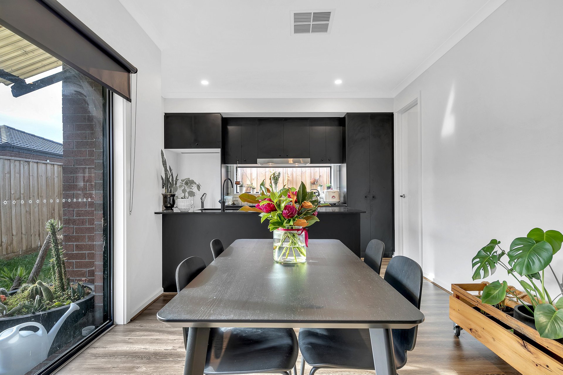 9 Hadley Street, Charlemont image 4