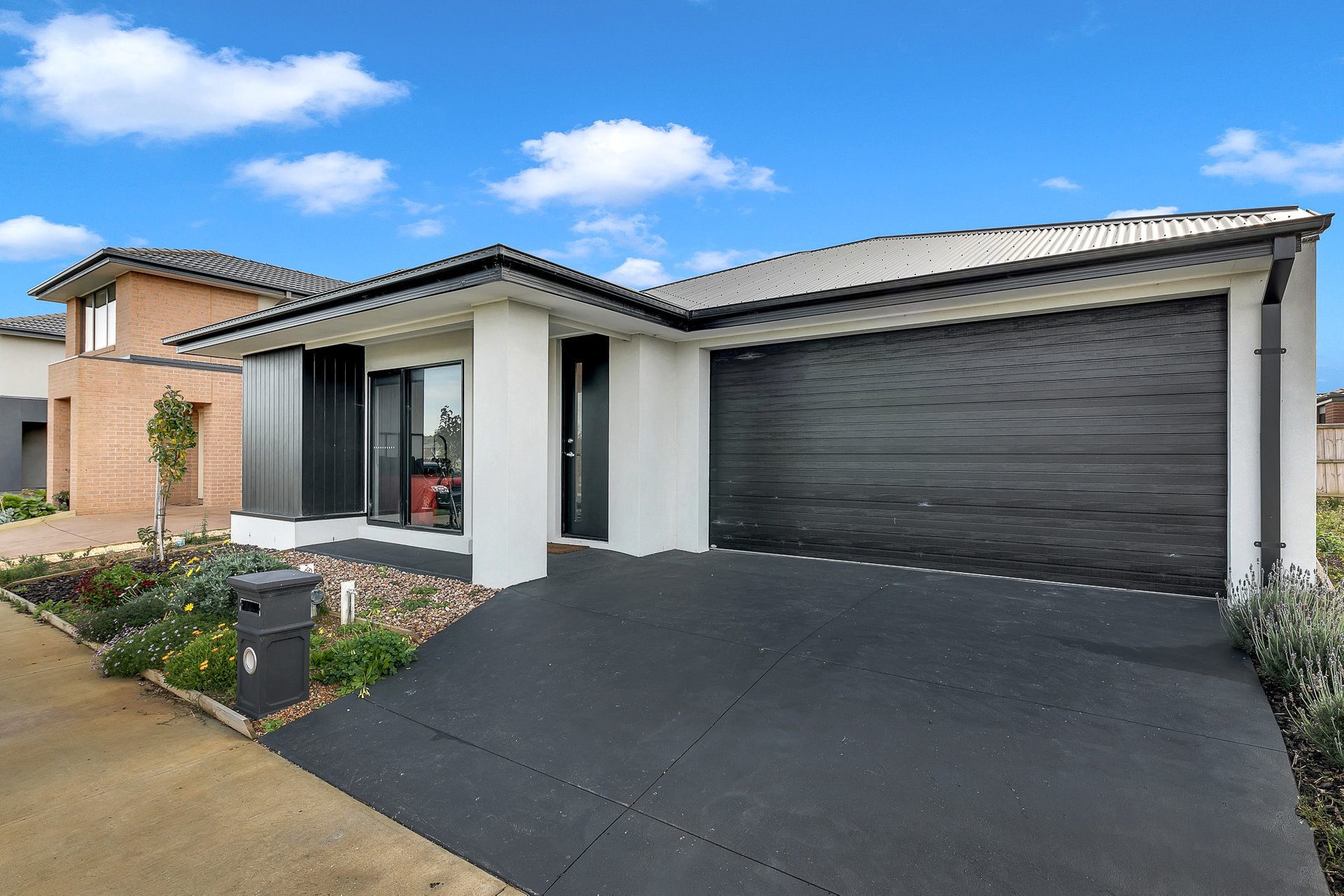 9 Hadley Street, Charlemont image 12