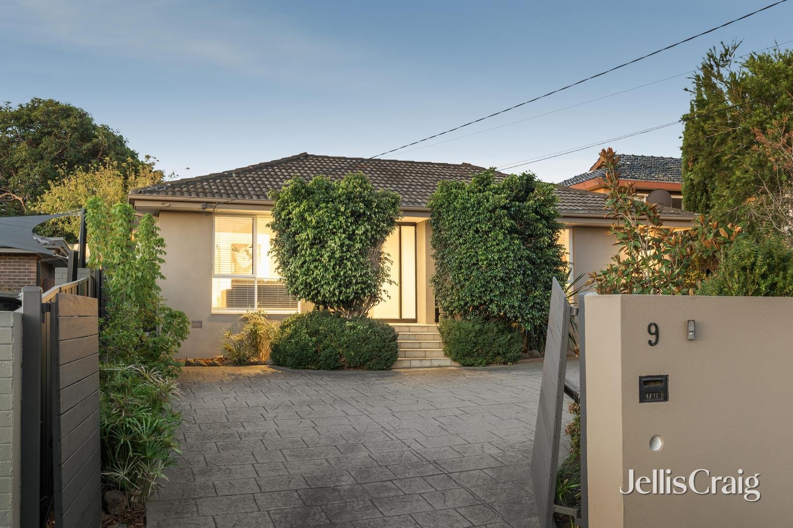 9 Hamer Street, Moorabbin image 1