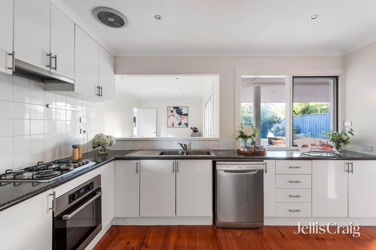 9 Hamer Street, Moorabbin image 4