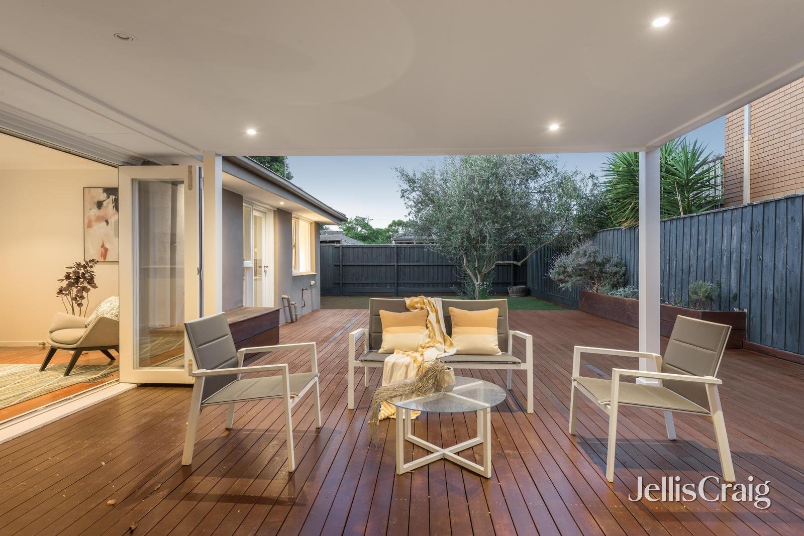 9 Hamer Street, Moorabbin image 12