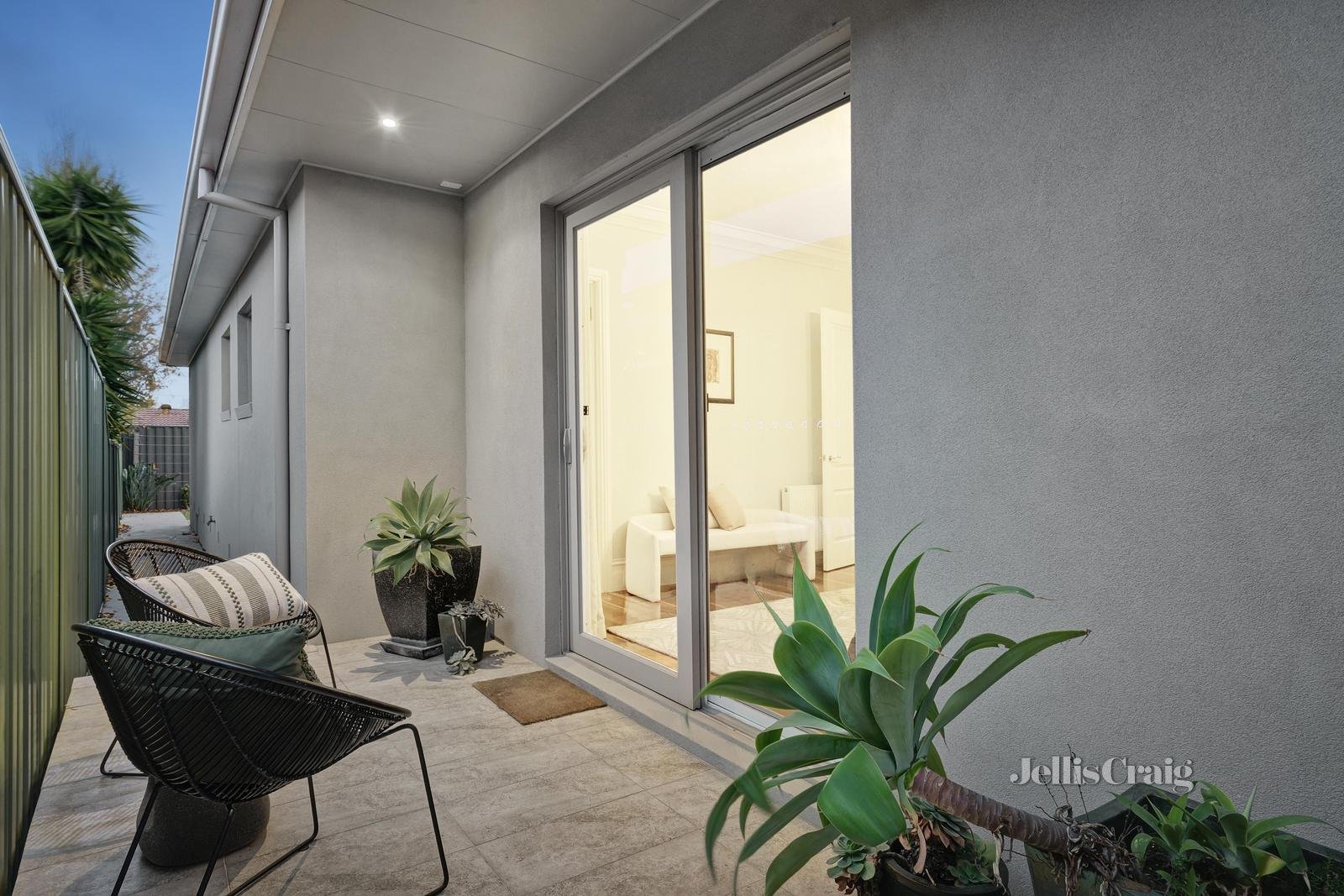 9 Hawson Avenue, Glen Huntly image 14
