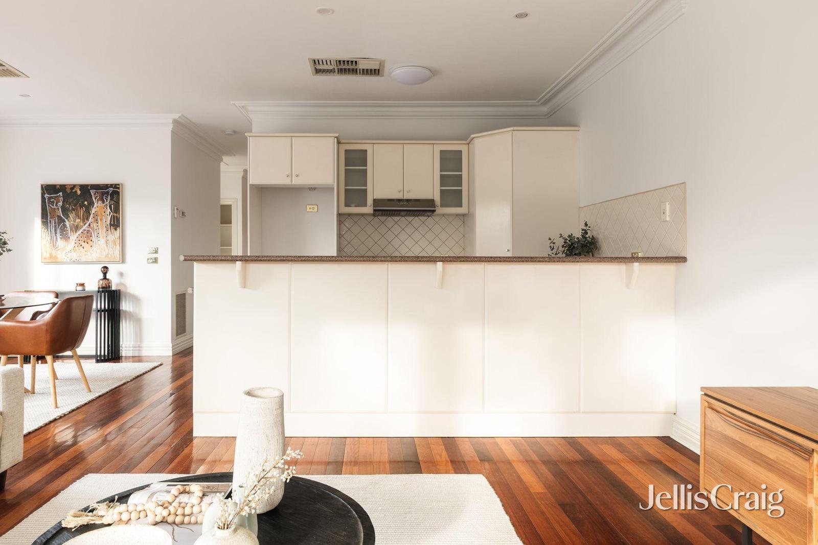9 Hennessy Street, Brunswick image 3