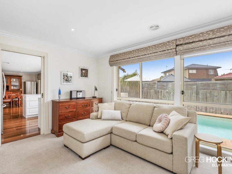 9 Heritage Court, Altona image 3