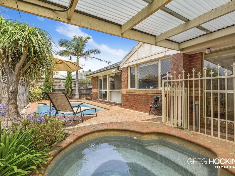 9 Heritage Court, Altona image 14