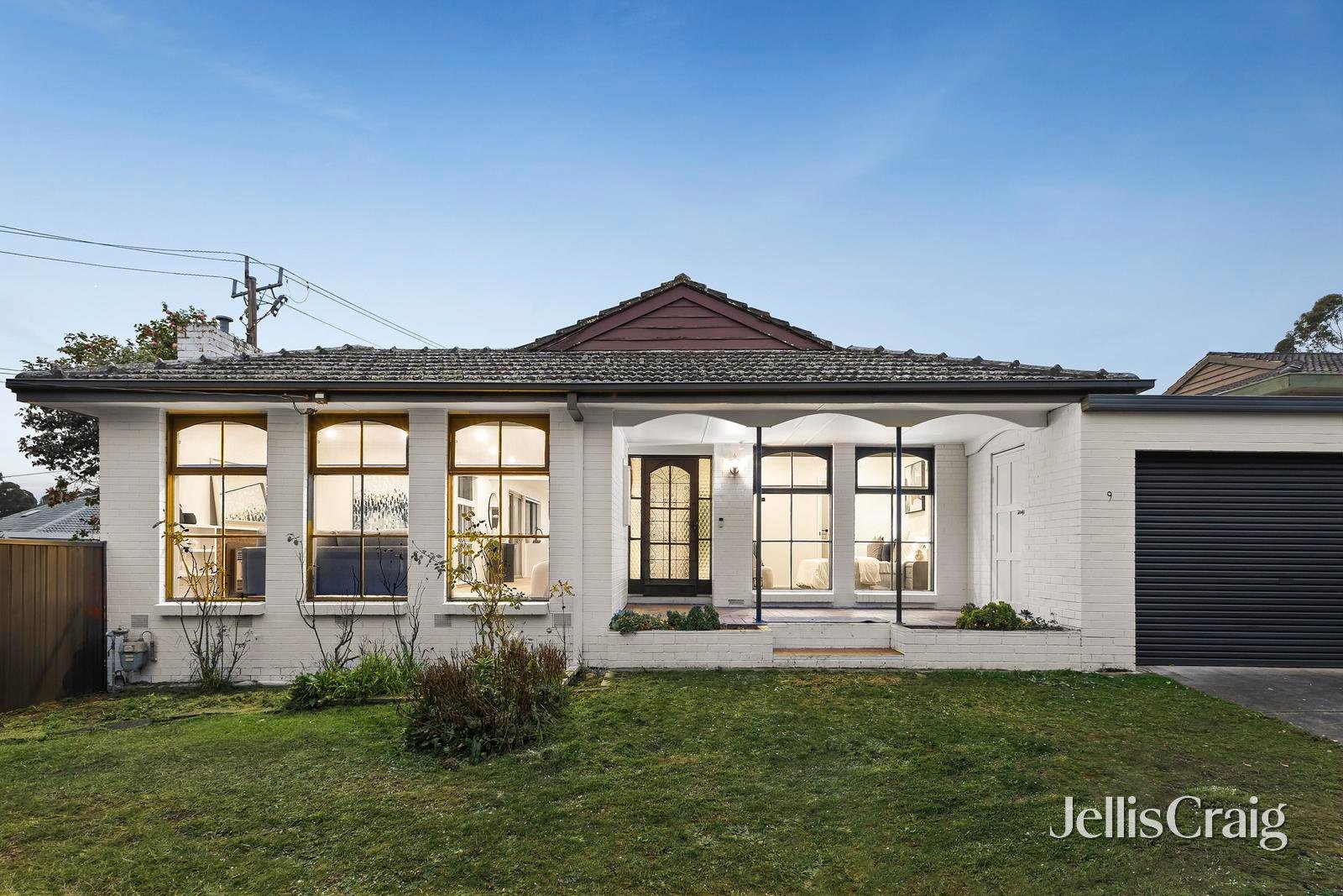 9 Highland Boulevard, Ringwood image 1