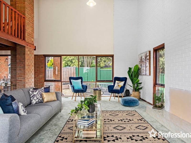 9 Highleigh Court, Mooroolbark image 5