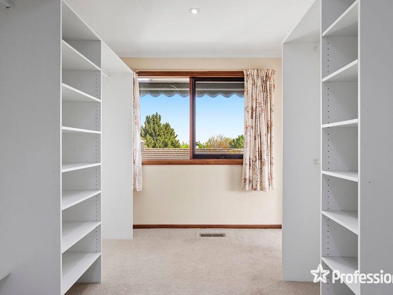 9 Highleigh Court, Mooroolbark image 14