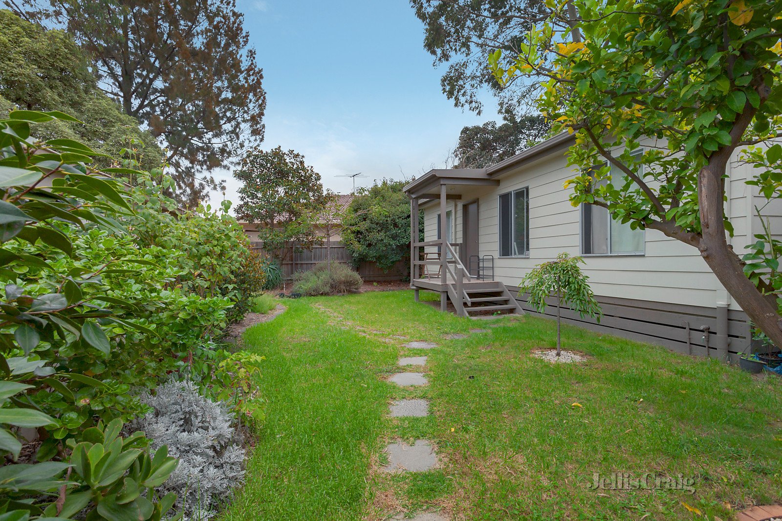 9 Hilton Street, Mount Waverley image 8