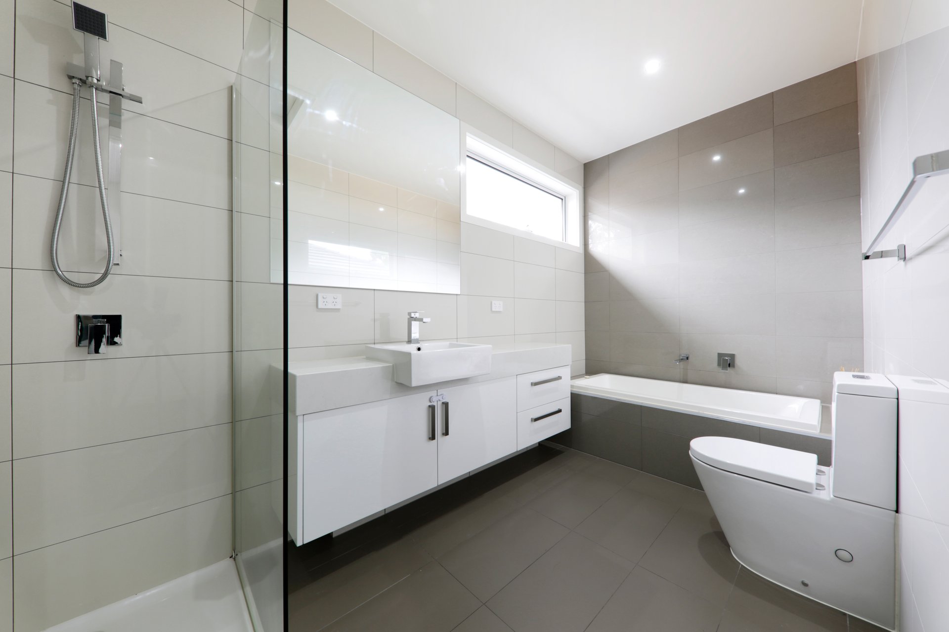 9 Hindon Street, Blackburn image 4