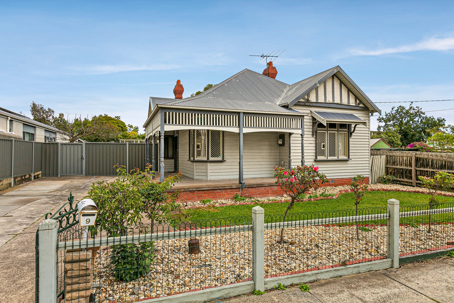 Property Gallery - Main Image