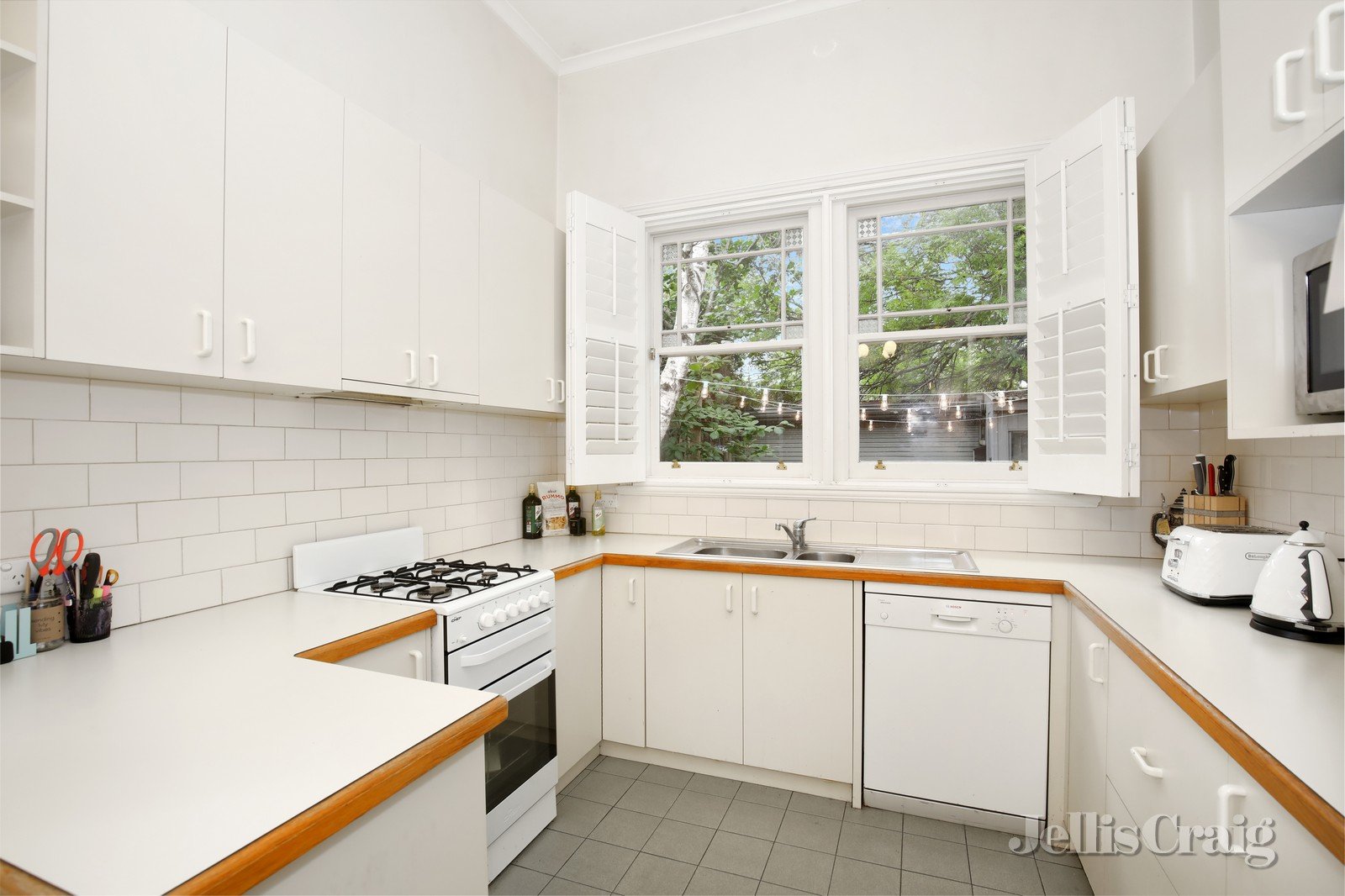 9 Hume Street, Armadale image 3