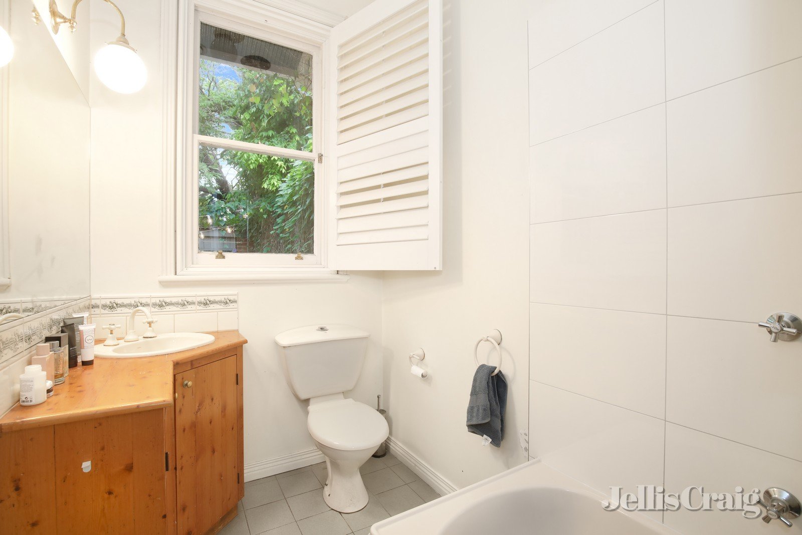 9 Hume Street, Armadale image 6