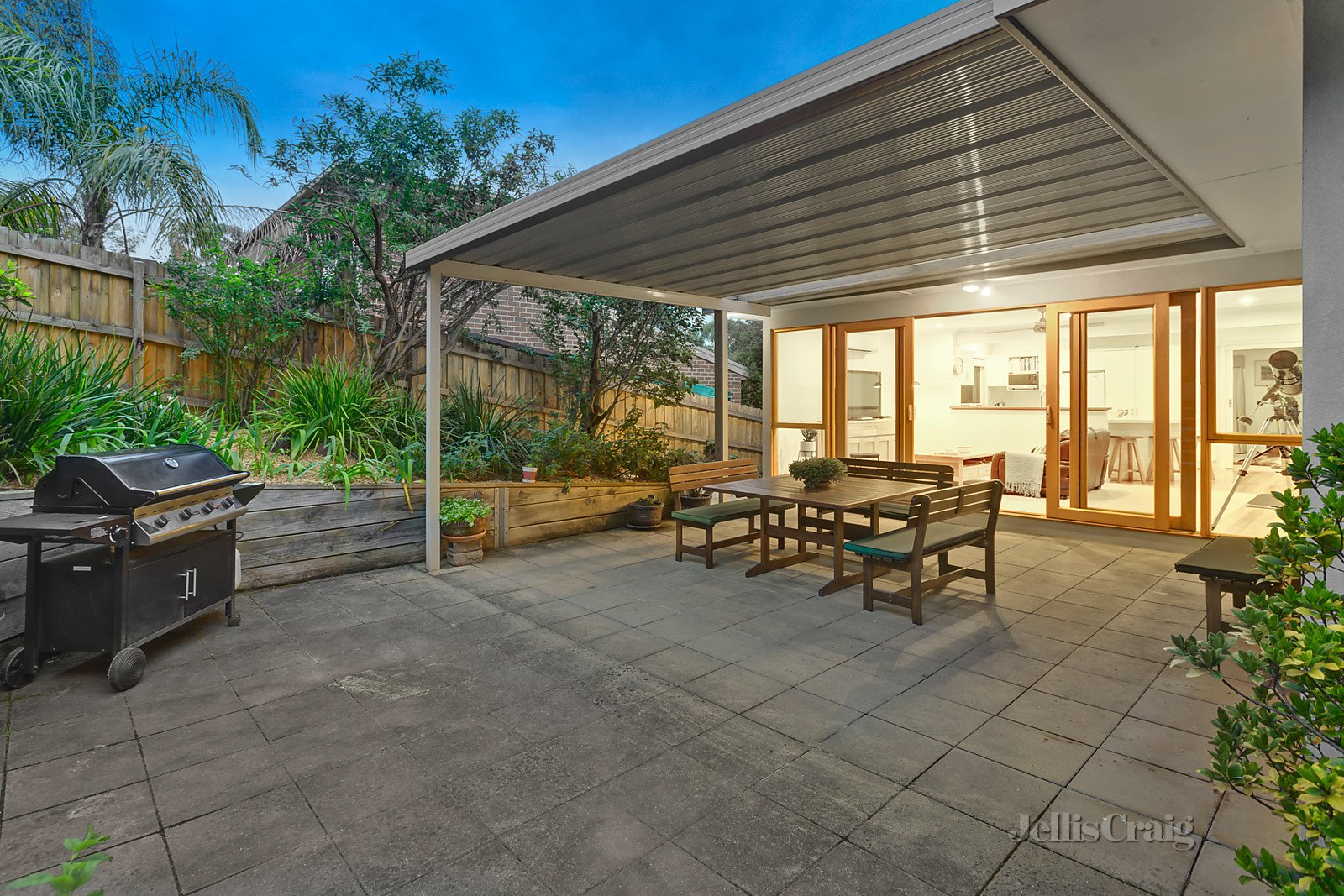 9 Inez Avenue, Eltham image 6