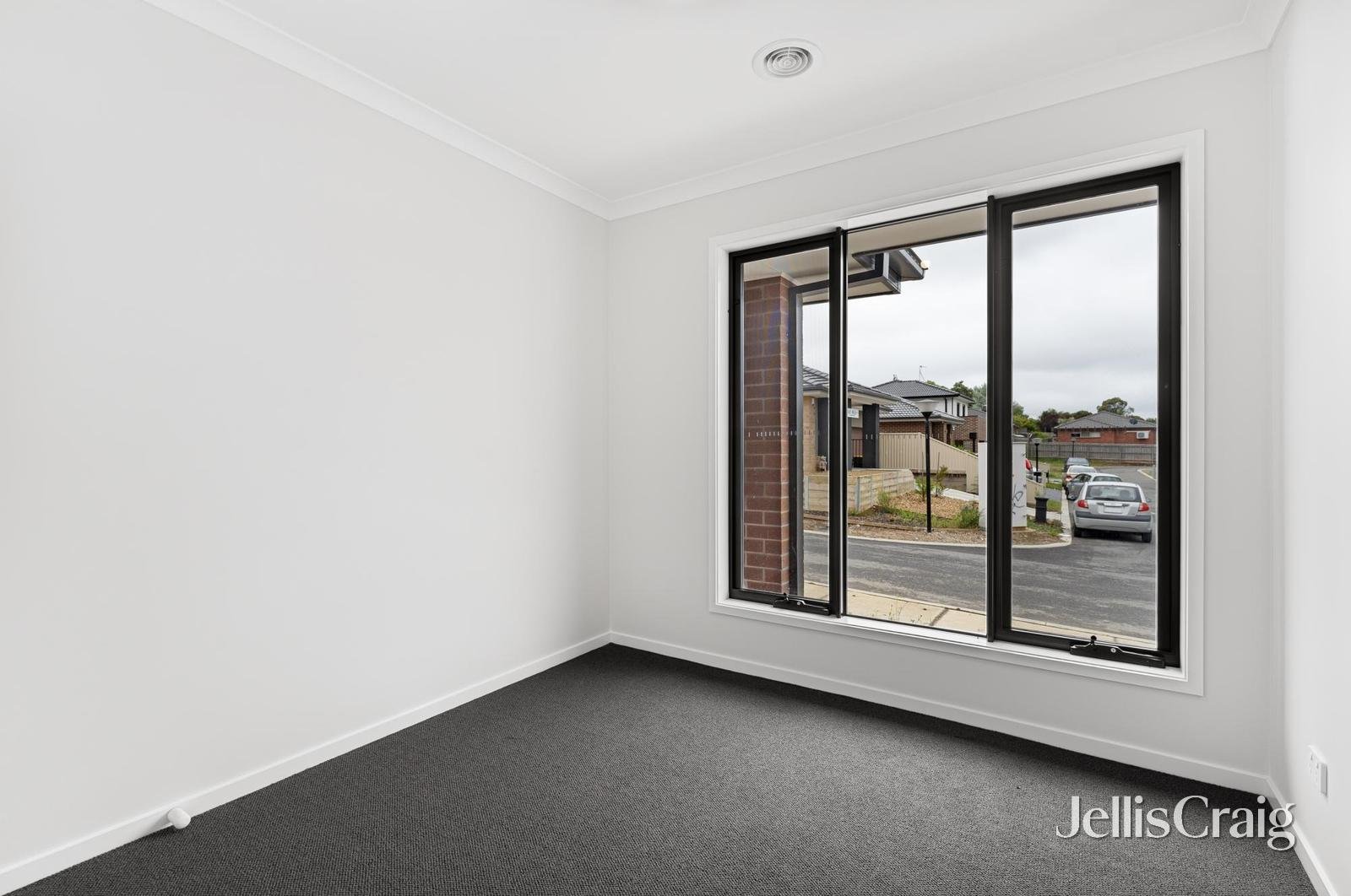 9 Jabiru Close, Mount&nbsp;Clear image 7