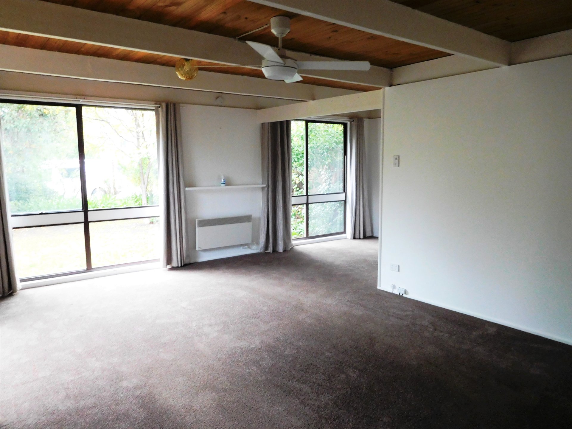 Property Gallery Thumbnail 4