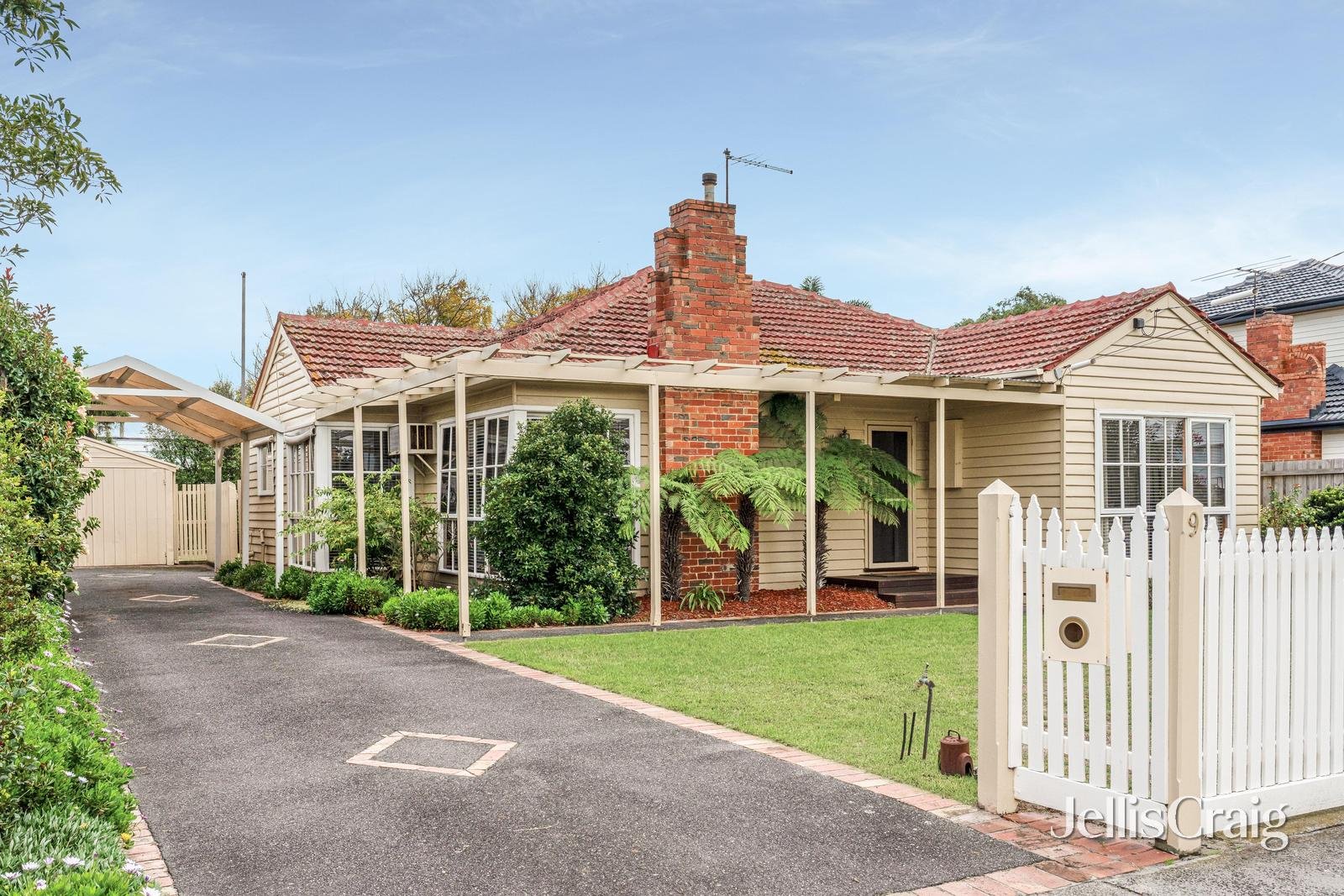 9 James Avenue, Aspendale image 1