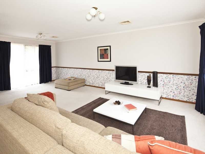 9 Jenolan Avenue, Grovedale image 3