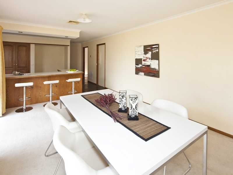 9 Jenolan Avenue, Grovedale image 10