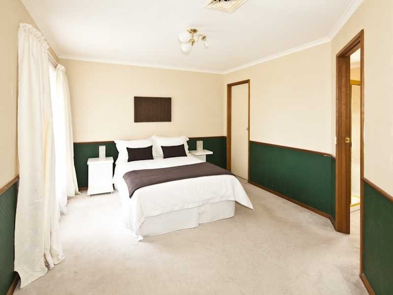 9 Jenolan Avenue, Grovedale image 11
