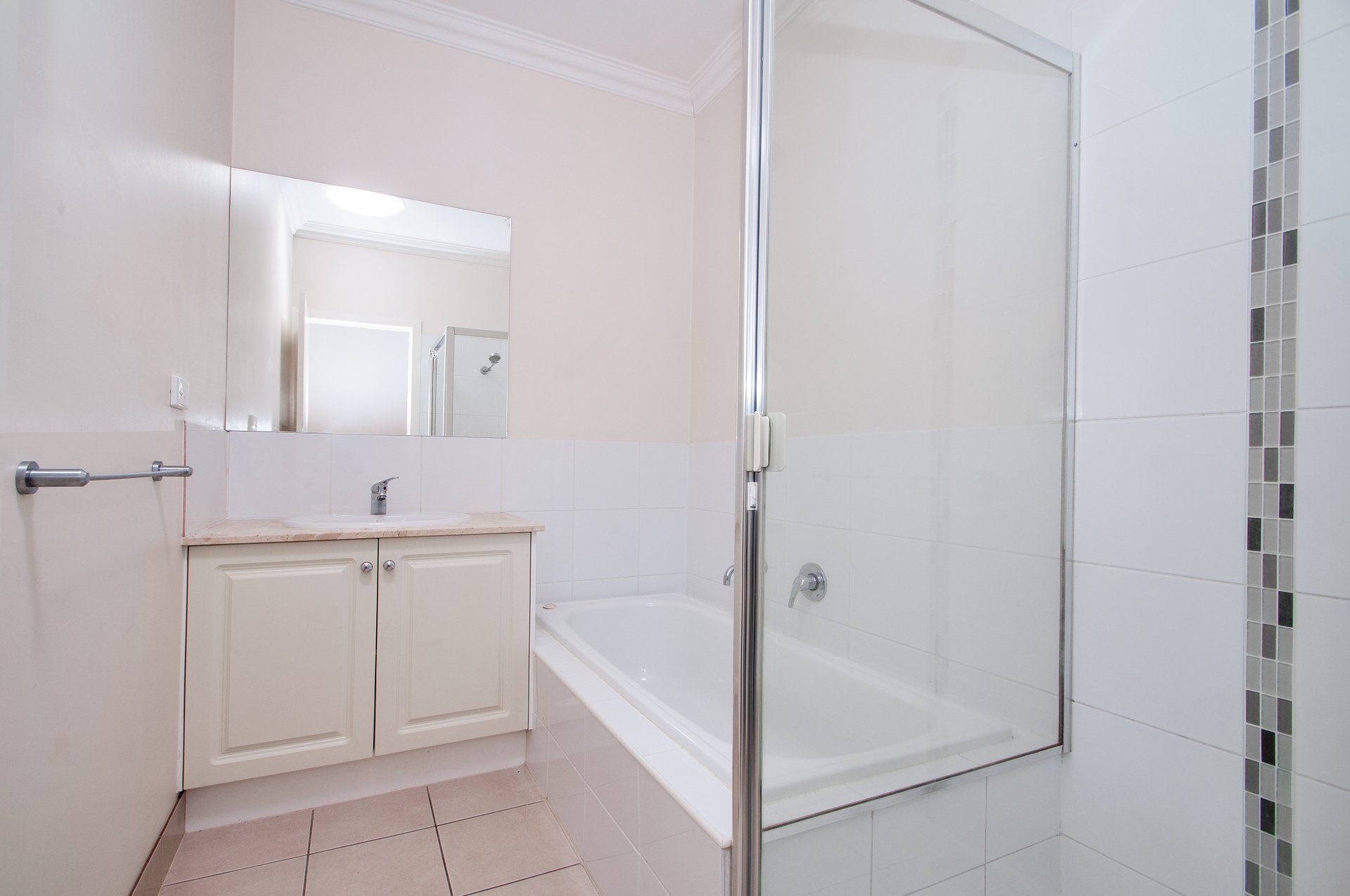 9 Jessica Park Drive, Lilydale image 7