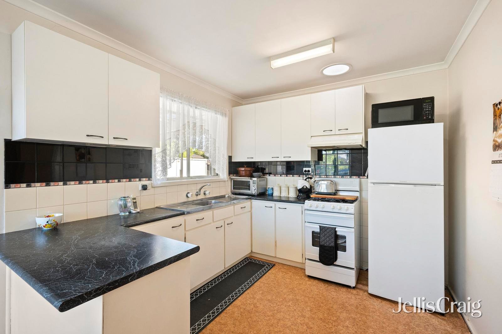 9 Jillian Street, Mooroolbark image 4