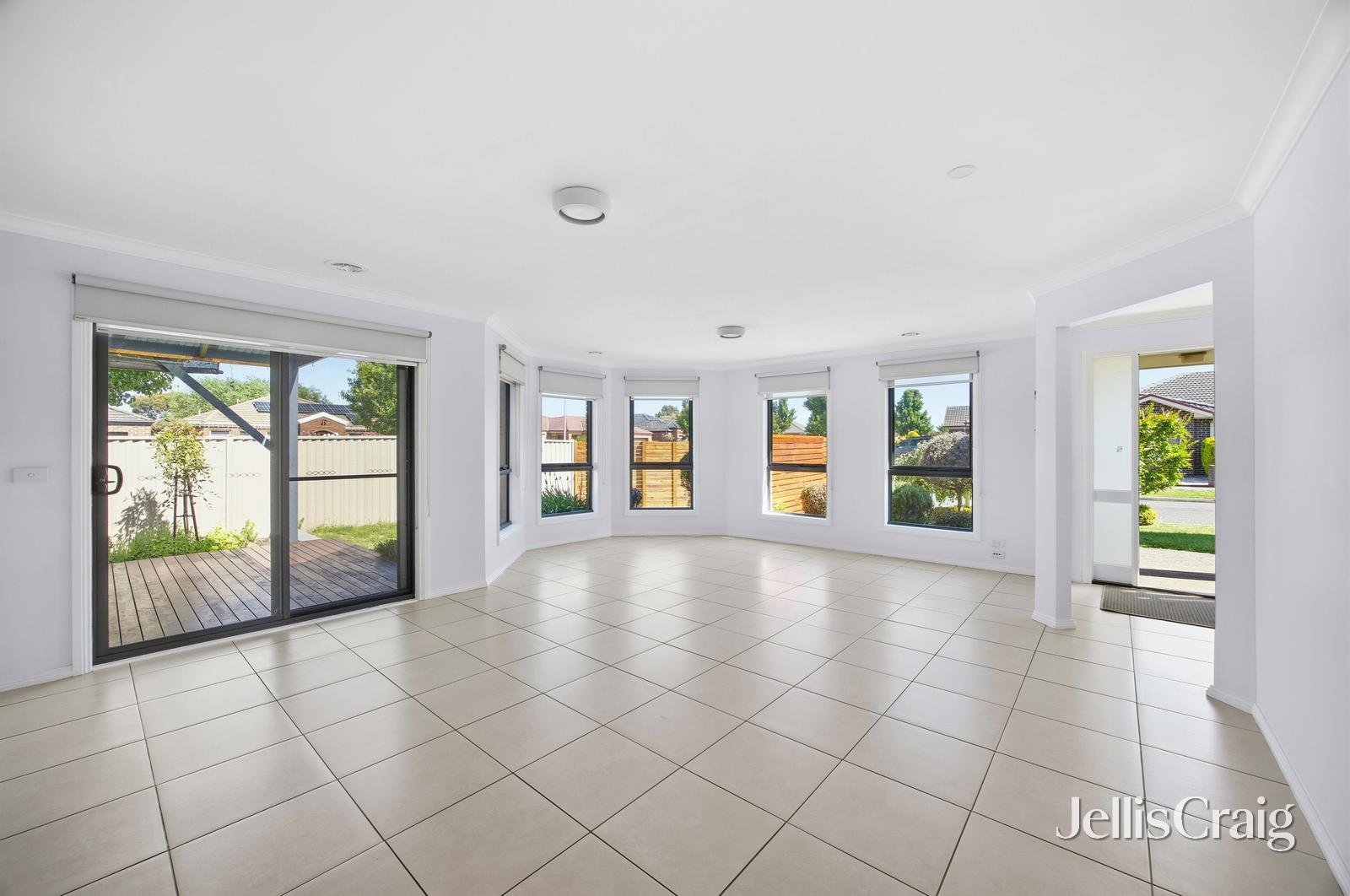 9 Josephine Way, Sebastopol image 2