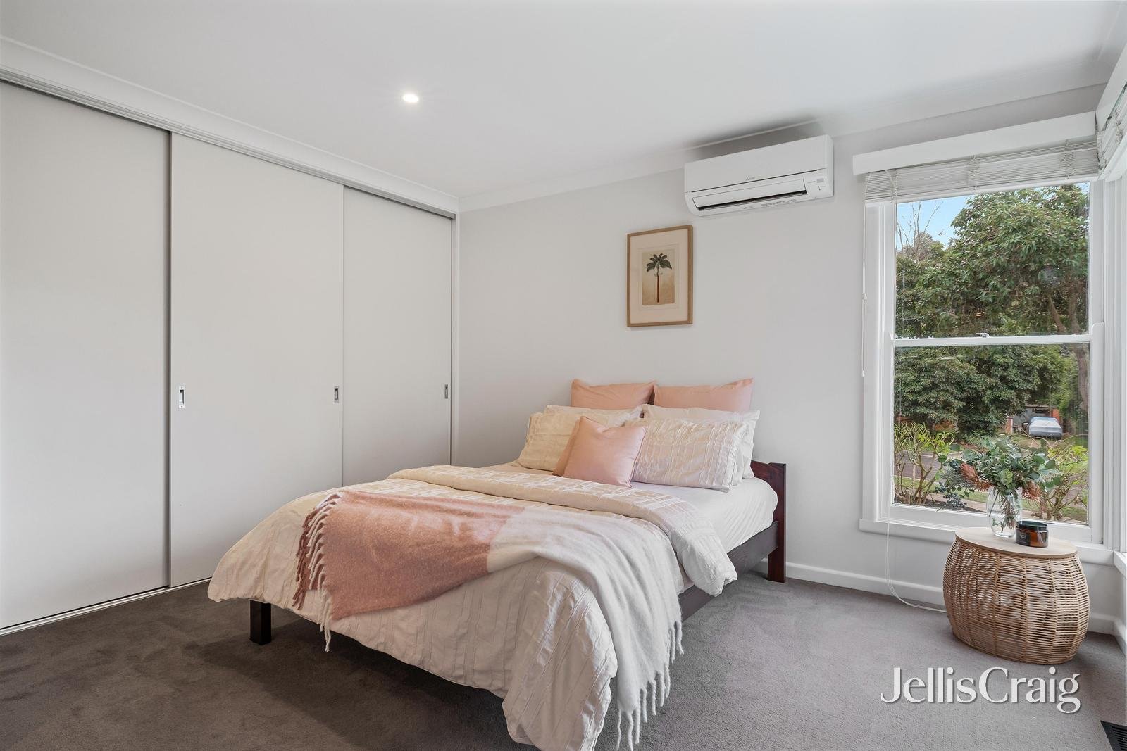 9 Judith Court, Croydon image 6