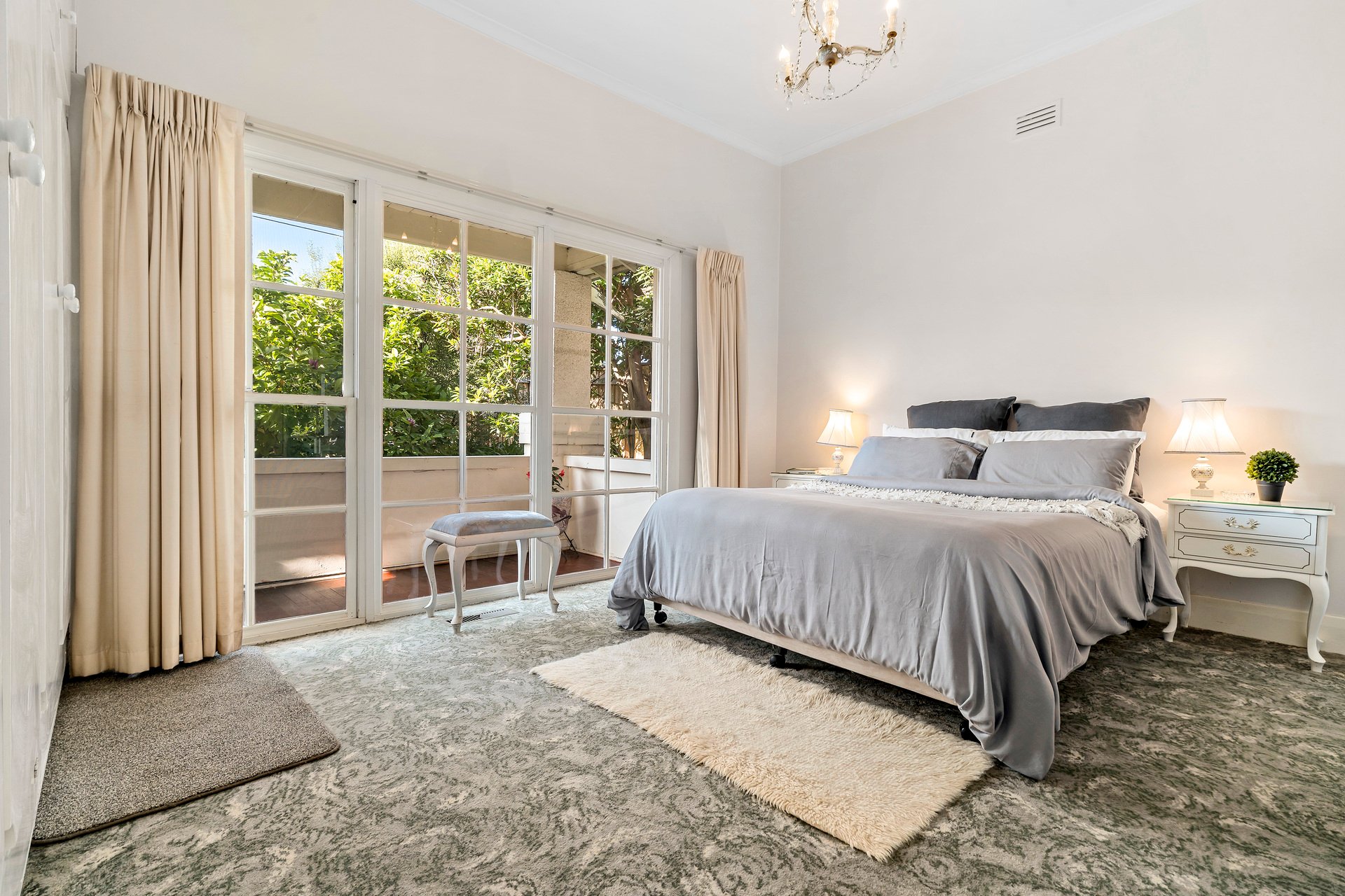 Property Gallery Thumbnail 6