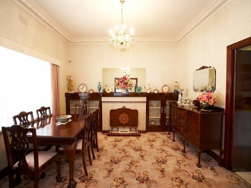 9 Kellett Grove, Kew image 3
