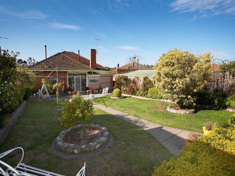 9 Kellett Grove, Kew image 6