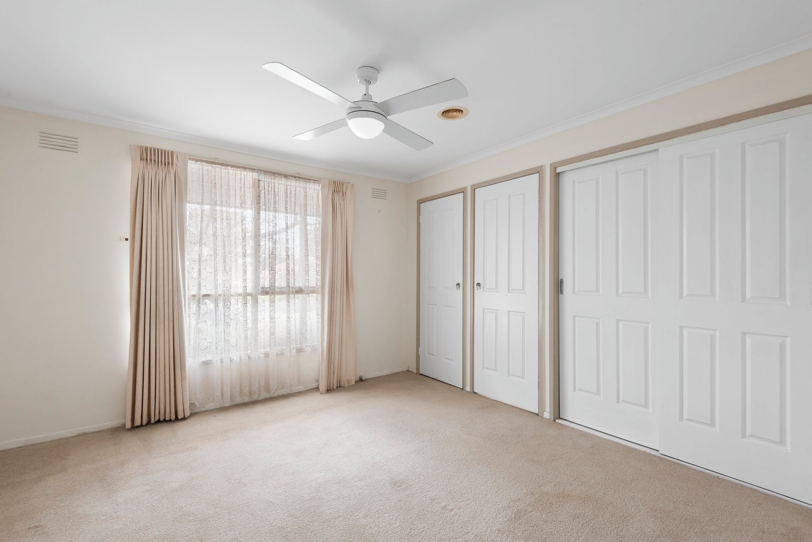 Property Gallery Thumbnail 5