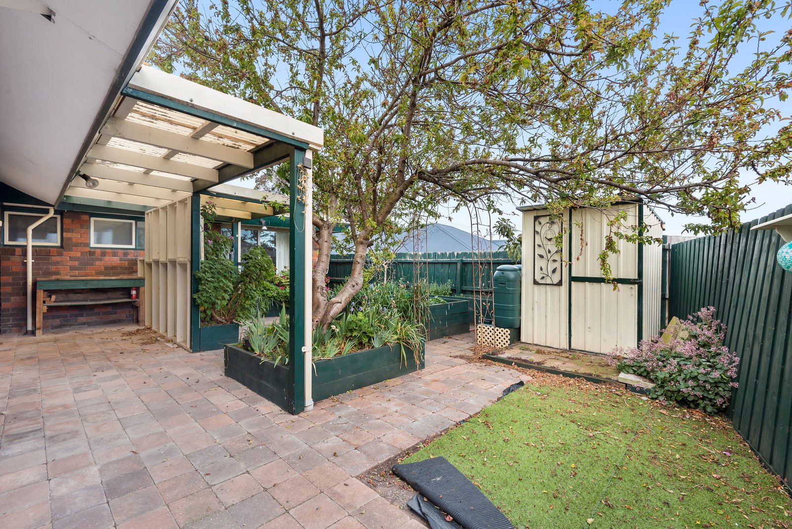 Property Gallery Thumbnail 9