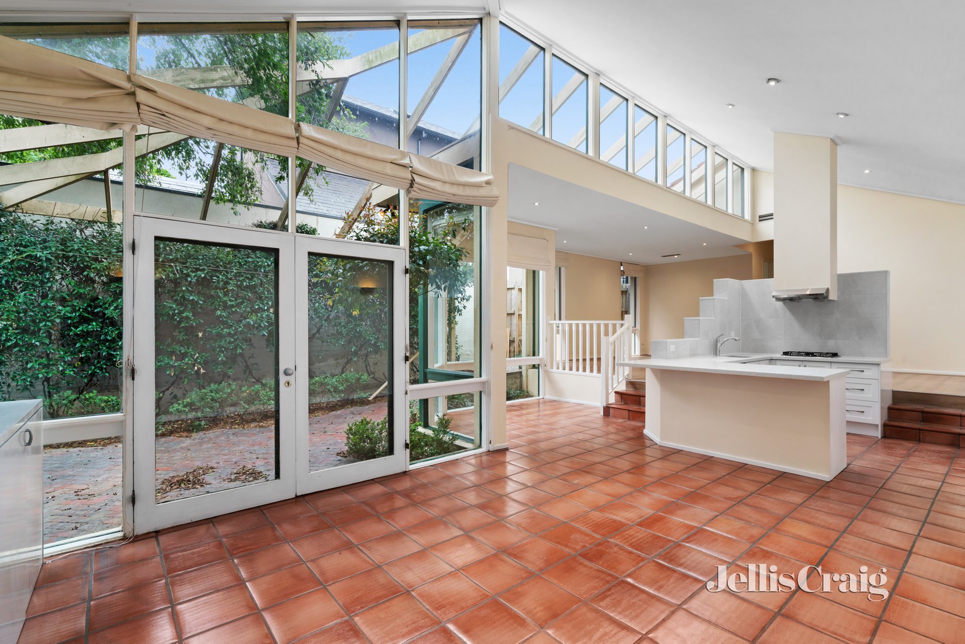 9 Lambeth Avenue, Armadale image 3